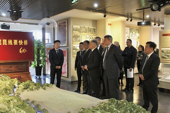 Делегация Госкомпании «Автодор» провела переговоры в Пекине в штаб-квартире CRCC